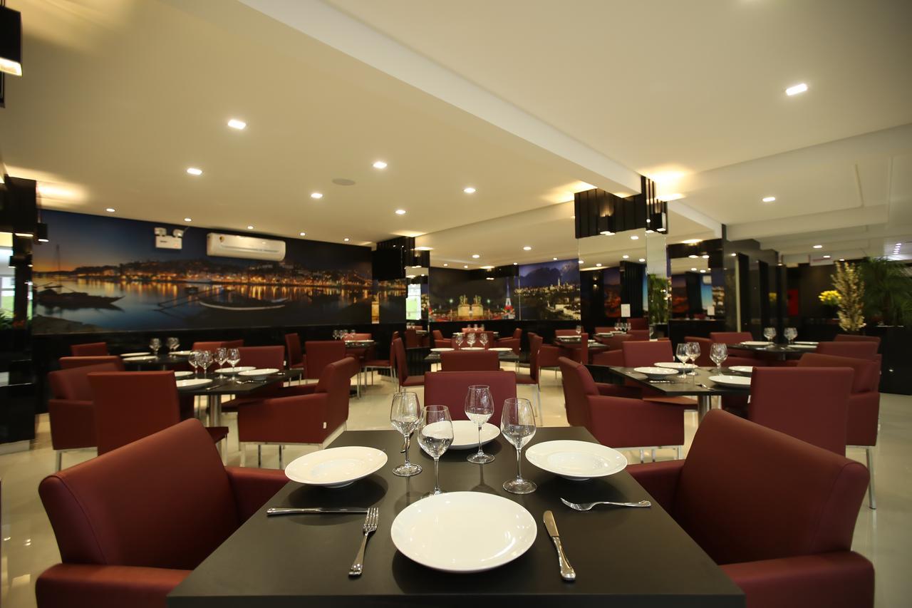 Holiday & Business Hotel - Em Frente Ao Centro De Eventos E Arena Conda Chapeco Ngoại thất bức ảnh