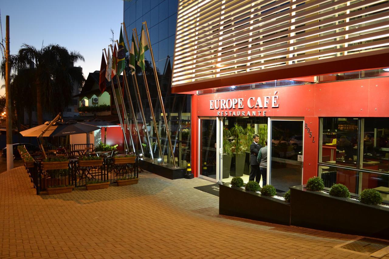 Holiday & Business Hotel - Em Frente Ao Centro De Eventos E Arena Conda Chapeco Ngoại thất bức ảnh